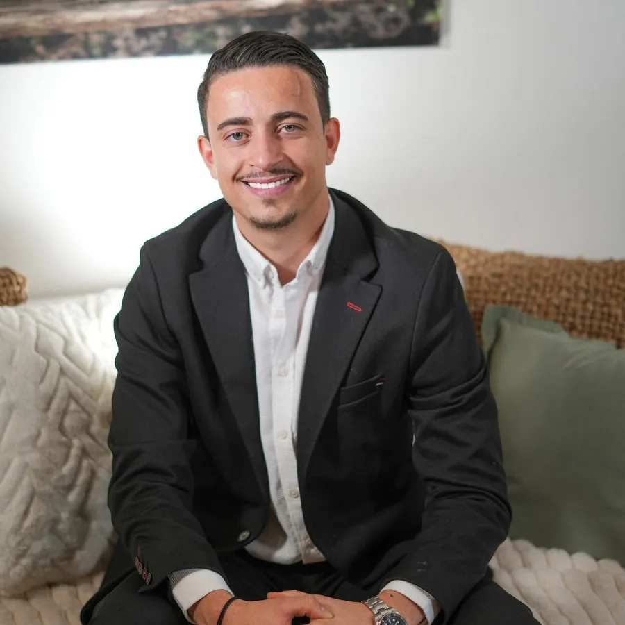 Anis, directeur de Prestige Immobilier